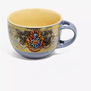 Harry Potter Hogwarts Soup Mug 
(No spoon😢). EUC